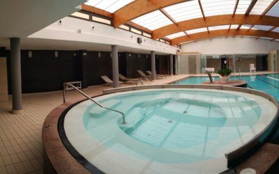 El agua de la piscina podría inactivar el Covid-19 en 30 segundos
